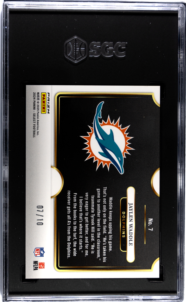 2024 Panini Select Jaylen Waddle #7 Snapshots Gold Prizm SGC 10